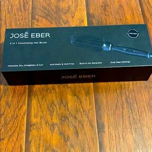Jose Eber 4 in 1 Volumizing Hot Brush- NIB